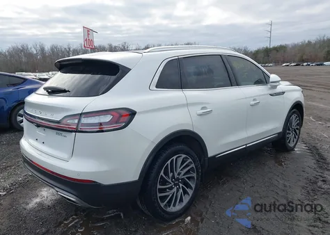 2020 Lincoln Nautilus Reserve z USA, uszkodzony, nr VIN 2LMPJ8K95LBL27468